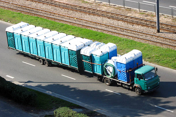 Best Affordable porta potty rental  in North Sarasota, FL